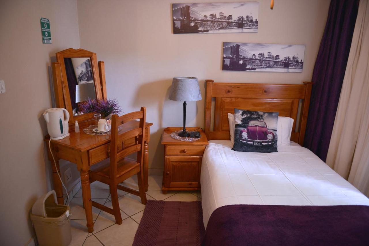 Rita'S Guesthouse Cc ヴリヘイド エクステリア 写真