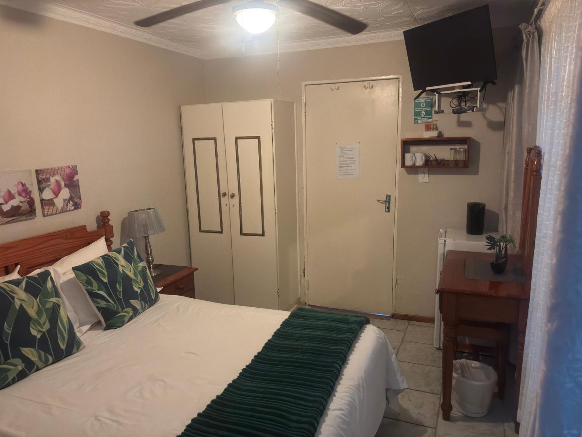Rita'S Guesthouse Cc ヴリヘイド エクステリア 写真