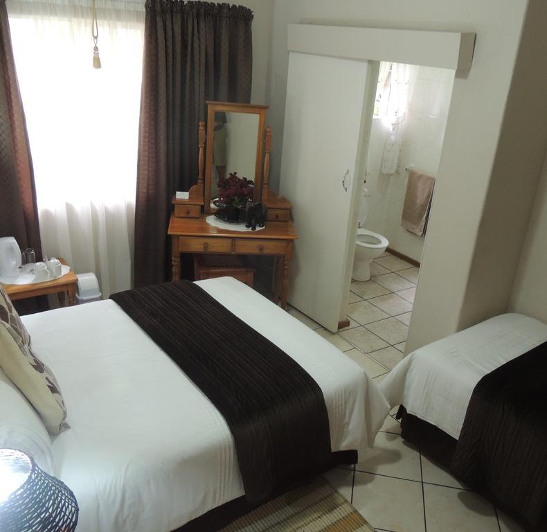 Rita'S Guesthouse Cc ヴリヘイド エクステリア 写真