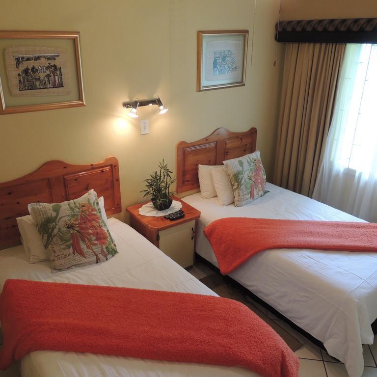 Rita'S Guesthouse Cc ヴリヘイド エクステリア 写真