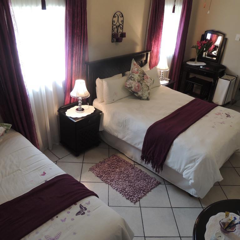 Rita'S Guesthouse Cc ヴリヘイド エクステリア 写真