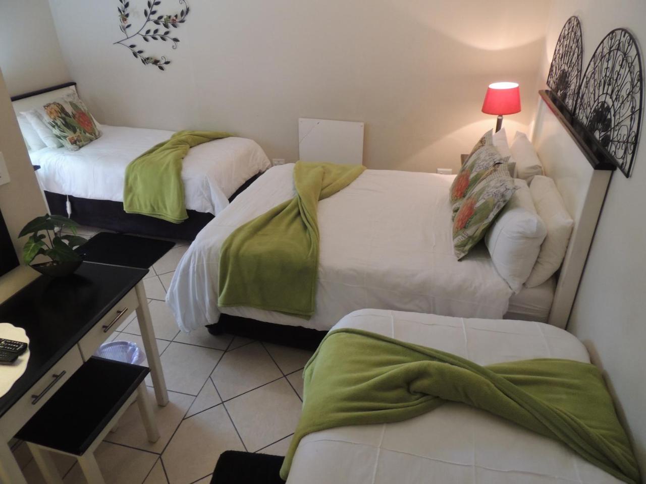 Rita'S Guesthouse Cc ヴリヘイド エクステリア 写真