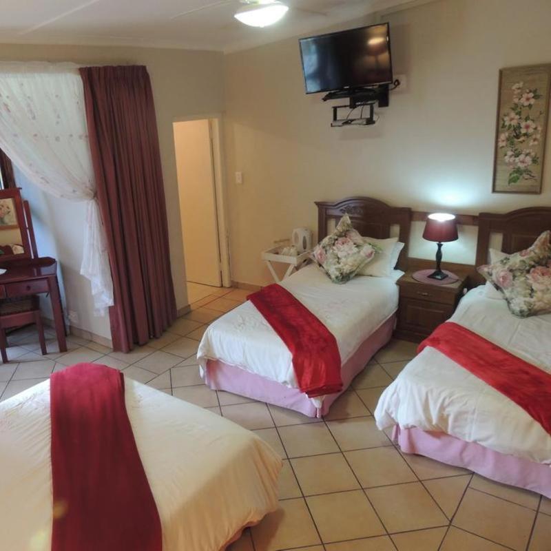 Rita'S Guesthouse Cc ヴリヘイド エクステリア 写真