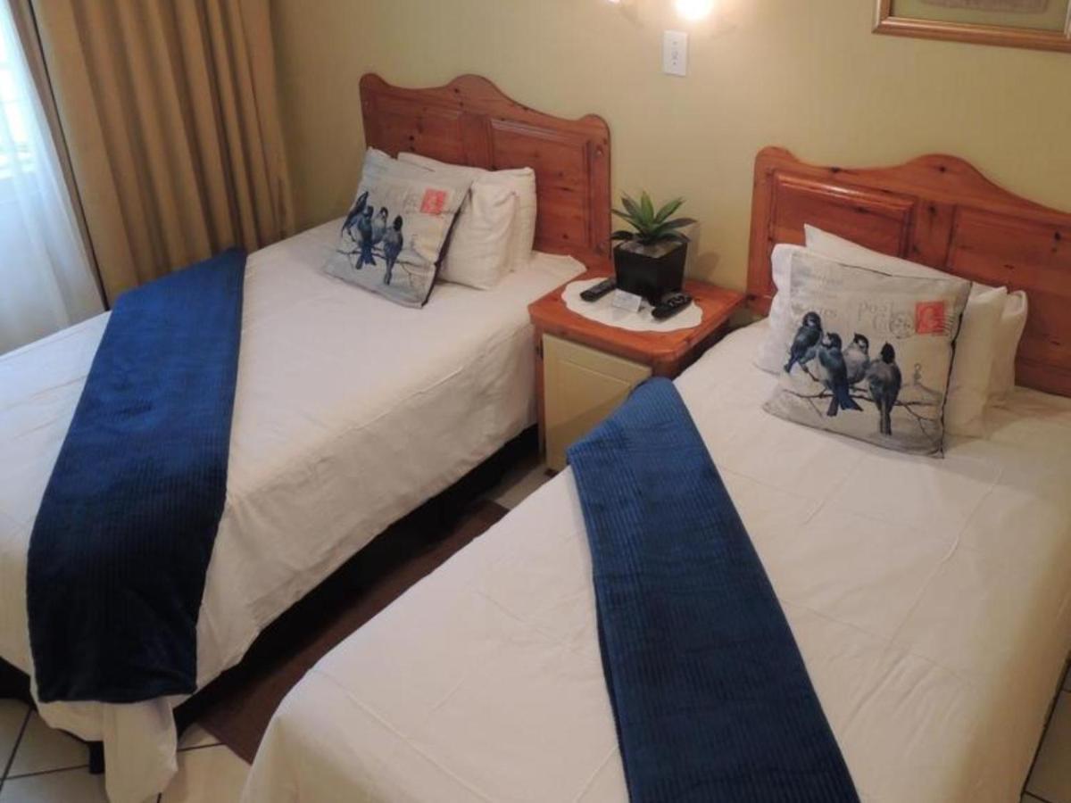 Rita'S Guesthouse Cc ヴリヘイド エクステリア 写真
